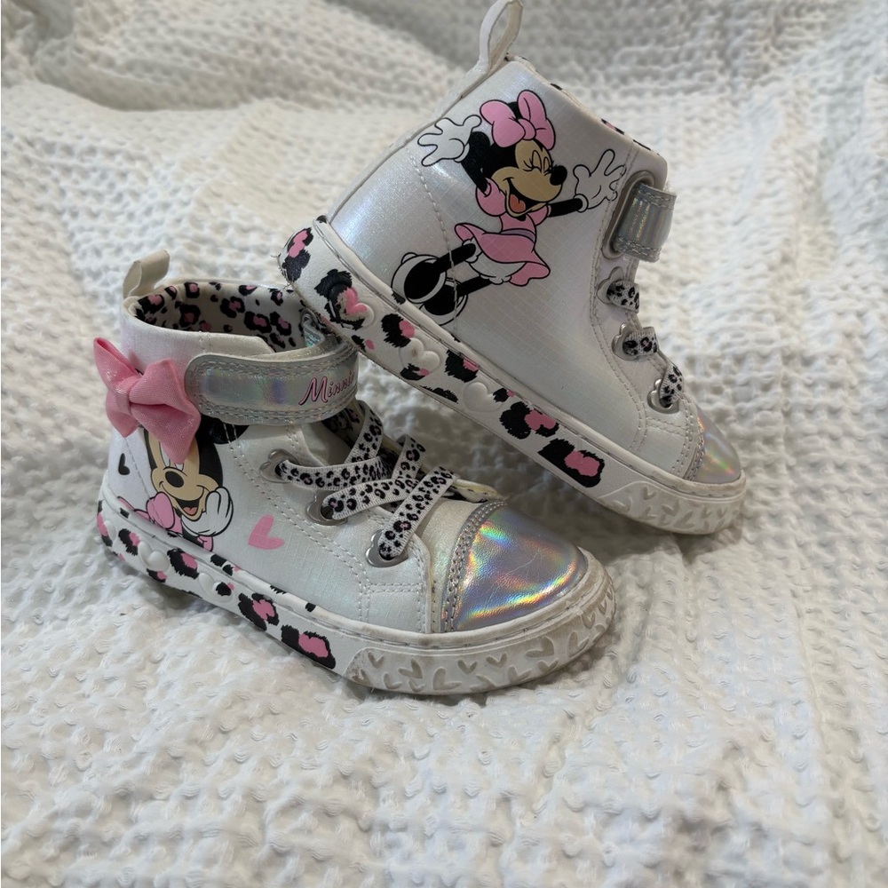 Minnie Mouse Silver and Pink Kids Shoes sneakers
